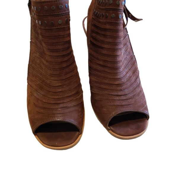 EUC Paul Green Brown Ankle Boots Size 5 UK = Size 7.5 US - Picture 3 of 8